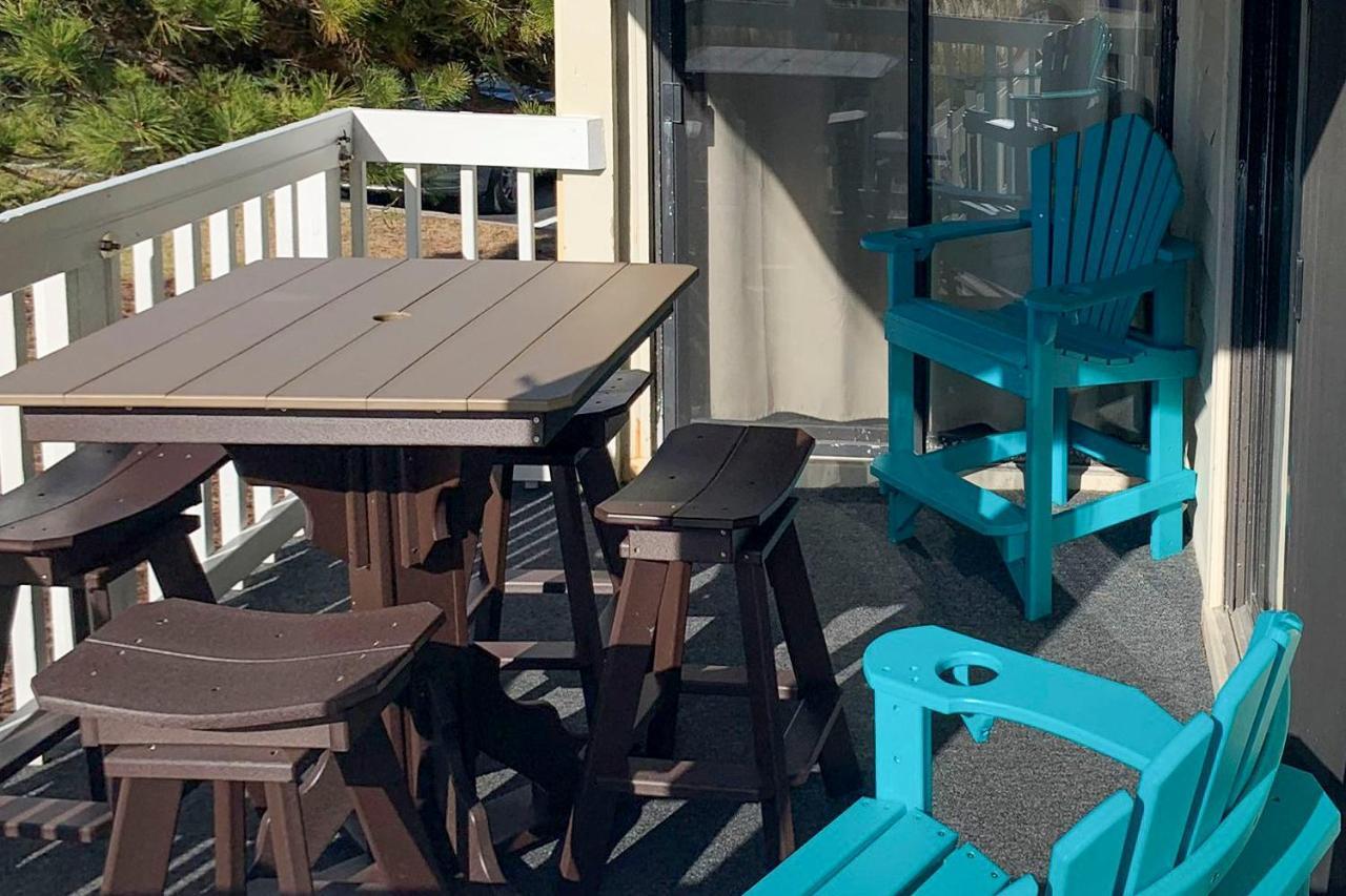 Emerald Isle Resort-Style Condo Walk To Beaches! 외부 사진